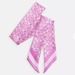 COACH #CCN71 ‘FUSCHIA’ Signature Silk Skinny 50”x 2” Scarf 100% Silk, NWT sealed
